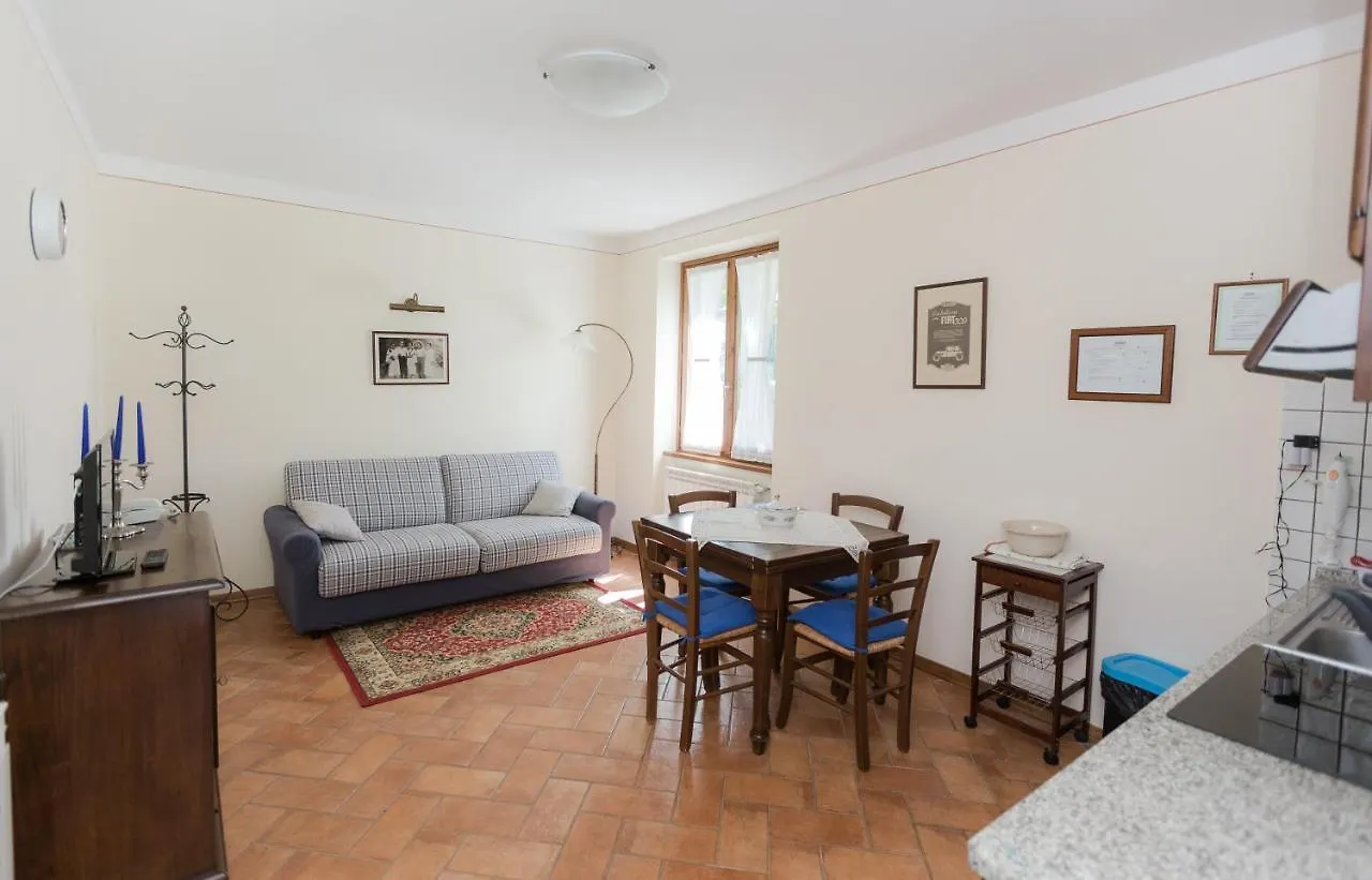 Farm stay Borgo Caiano Country Inn